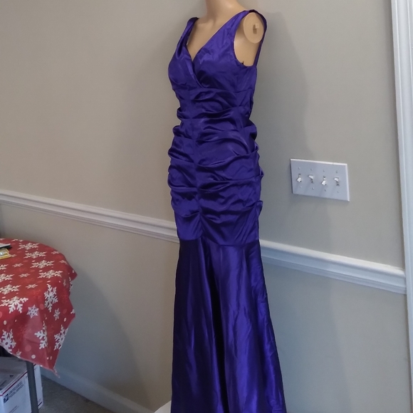 2/$100 xescape  evening dress - Picture 14 of 14